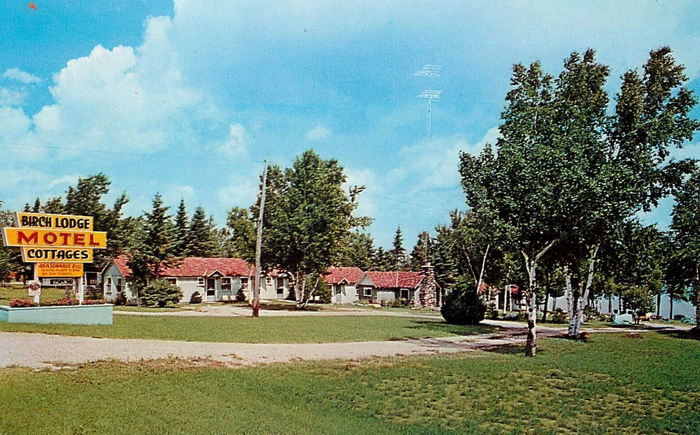 Birch Lodge Motel - Old Post Card (newer photo)